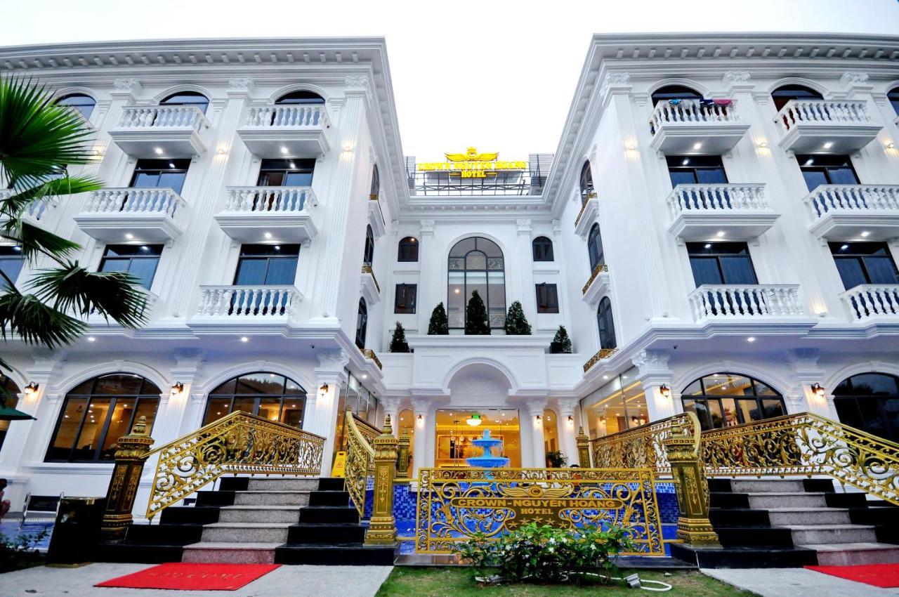 Crown Nguyen Hoang Hotel Nha Trang Exterior foto